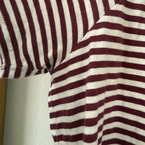 Levi’s Classic Cropped Striped Tee 100% Cotton Size Medium - Picture 4 of 6